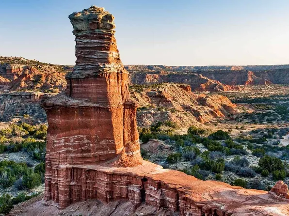 The Ellie Plan, Spring Canyon