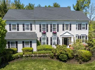 1041 Glendevon Dr, Ambler, PA 19002
