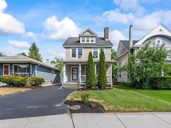 4 Ramsey Place, Albany, NY 12208