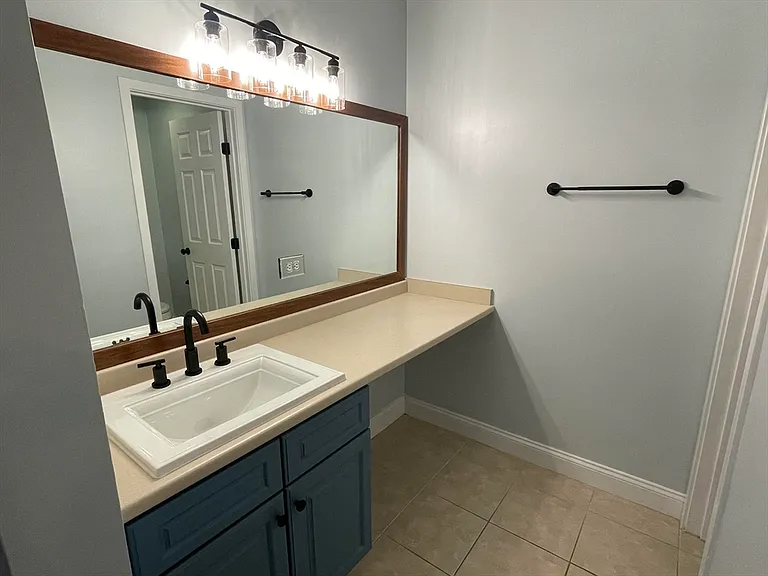 700 Brookside Dr #G — Photo 17