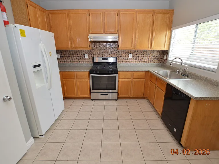 6796 Oak Mist St — Photo 9