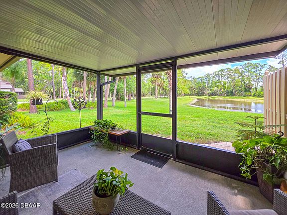 2nd image of 100 Sea Pines Cir