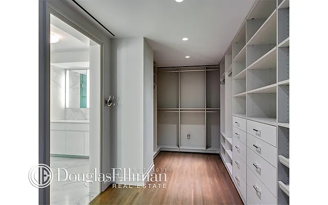 Rented by Douglas Elliman | media 51