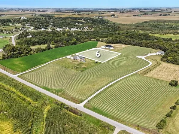 231st Pl, Pella, IA 50219