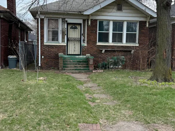 833 Fillmore St, Gary, IN 46402