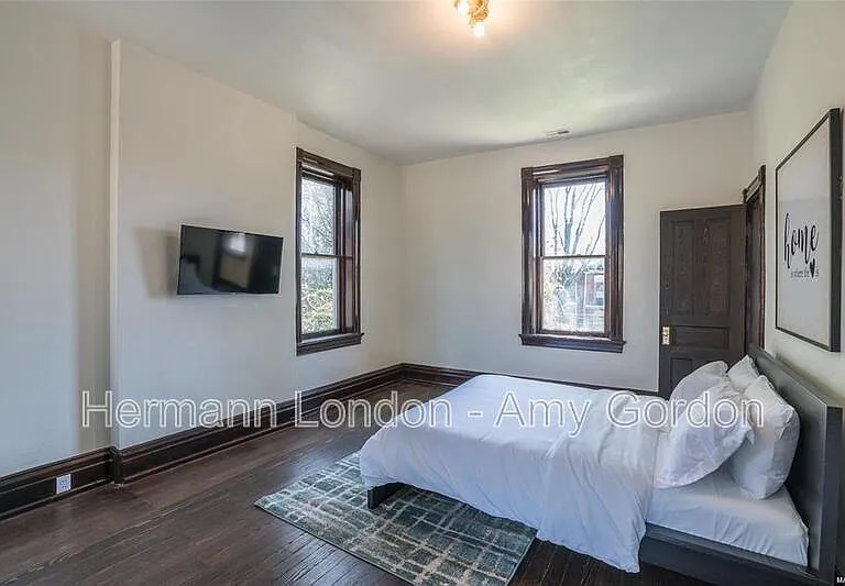 3922 Castleman Ave — Photo 26