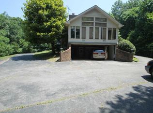 103 Hillwood Dr, Dickson, TN 37055