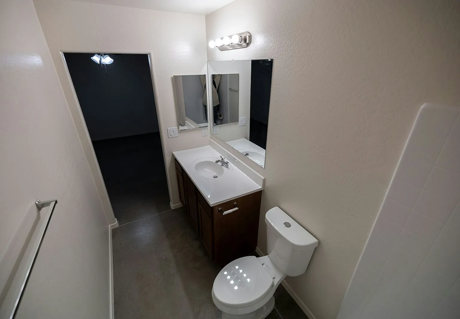 266 Halli Jo Loop — Photo 3