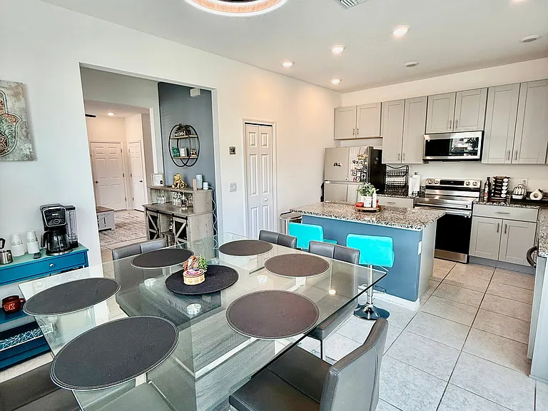 34225 Rogallo Ln — Photo 5