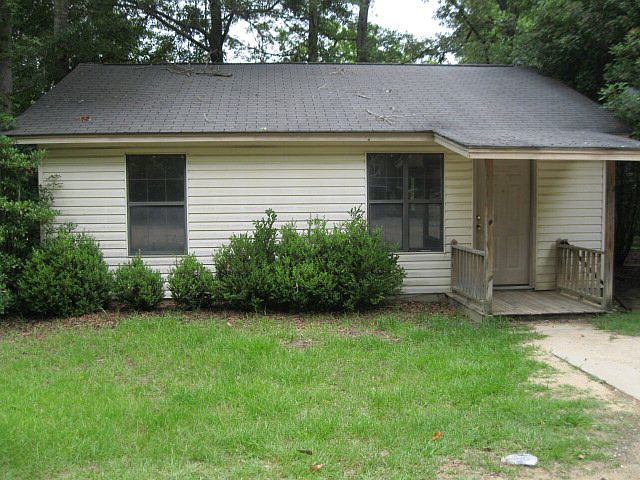1st image of 103 Adria Ln