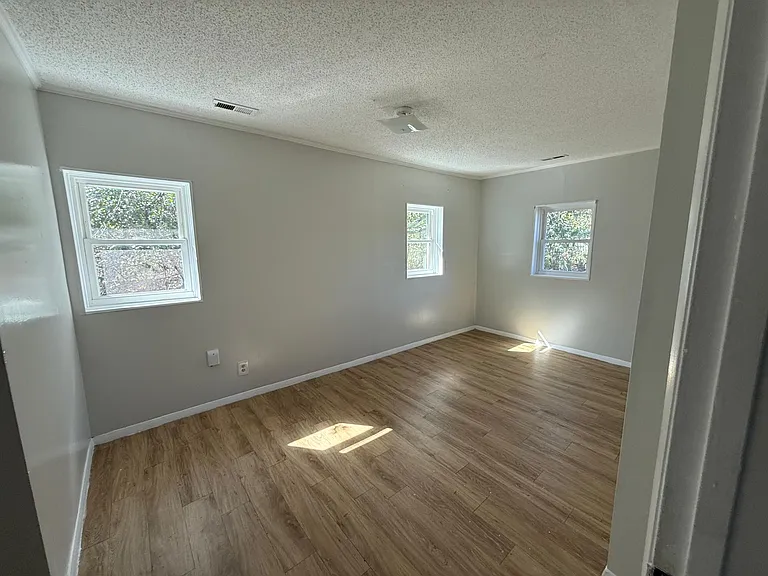 1703 Singleton St #C — Photo 3