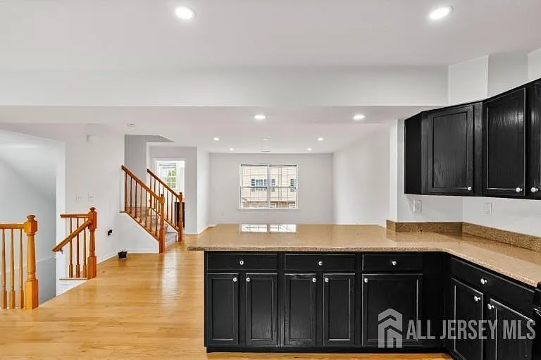 8 Alfred Ave — Photo 11