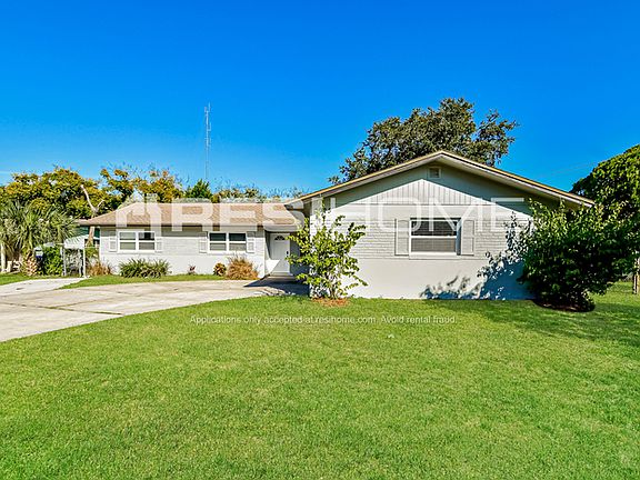 2nd image of 2025 Fairlane Dr