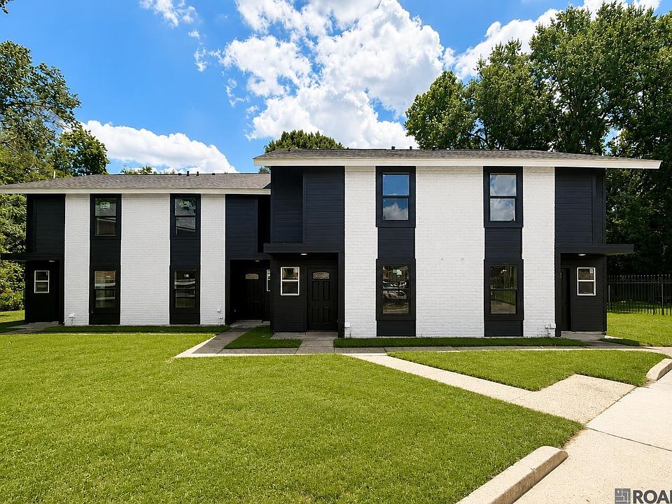 1st image of 2015 Sherwood Meadow Dr