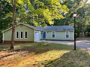 104 Black Bear Ct, Cary, NC 27513