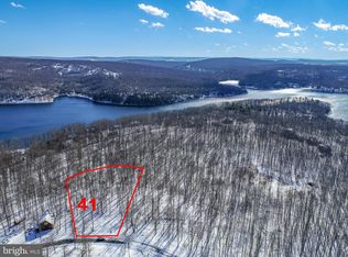 41 Winding Estates Dr, Mc Henry, MD 21541