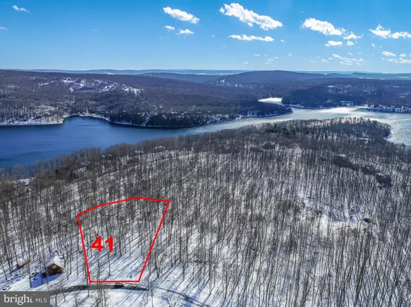 41 Winding Estates Dr, Mc Henry, MD 21541