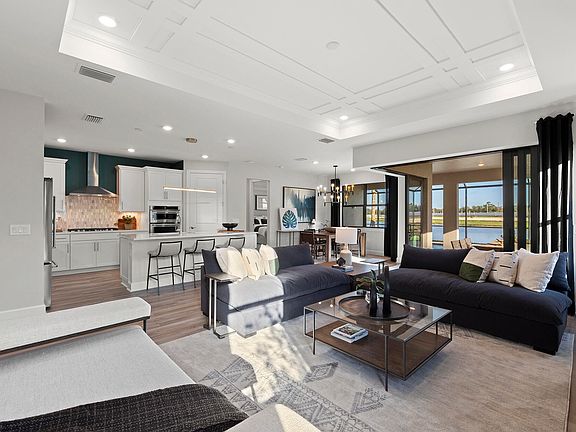 5th image of 4318 Matilda Court #011