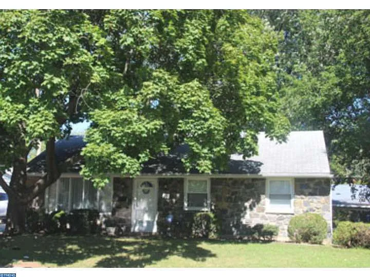 3817 Kingston Way photo 1