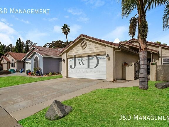 3rd image of 932 Glenwood Way