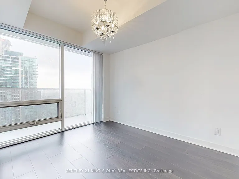 88 Harbour St #4204 — Photo 18