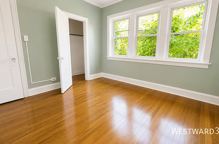 8225 S Ingleside Ave #1 — Photo 7