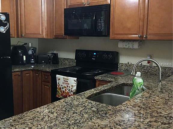 4th image of 1620 Windsor Oak Ct