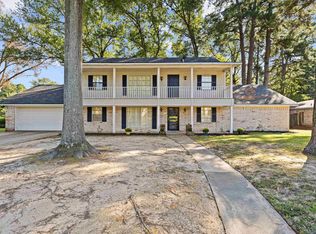 702 Loraine Ct, Longview, TX 75604