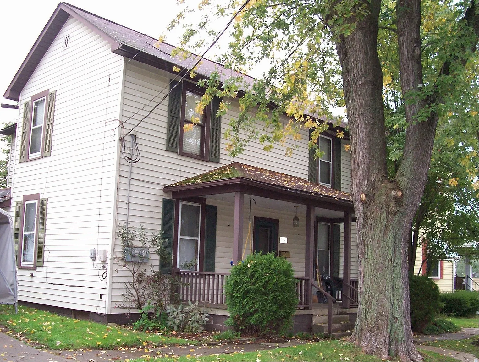 118 Thomas St photo 1