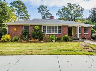 4438 Seminole Dr, Acworth, GA 30101