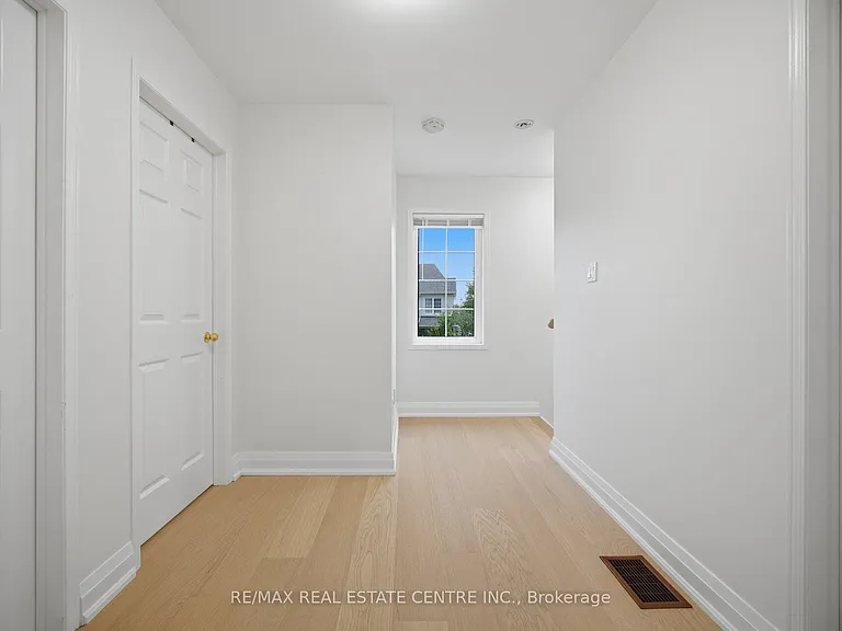 2360 Parkhaven Blvd #10 — Photo 26
