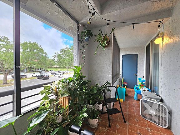 5th image of 841 Lyons Rd APT 24205