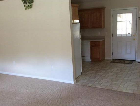 2nd image of 3215 Warpath Dr