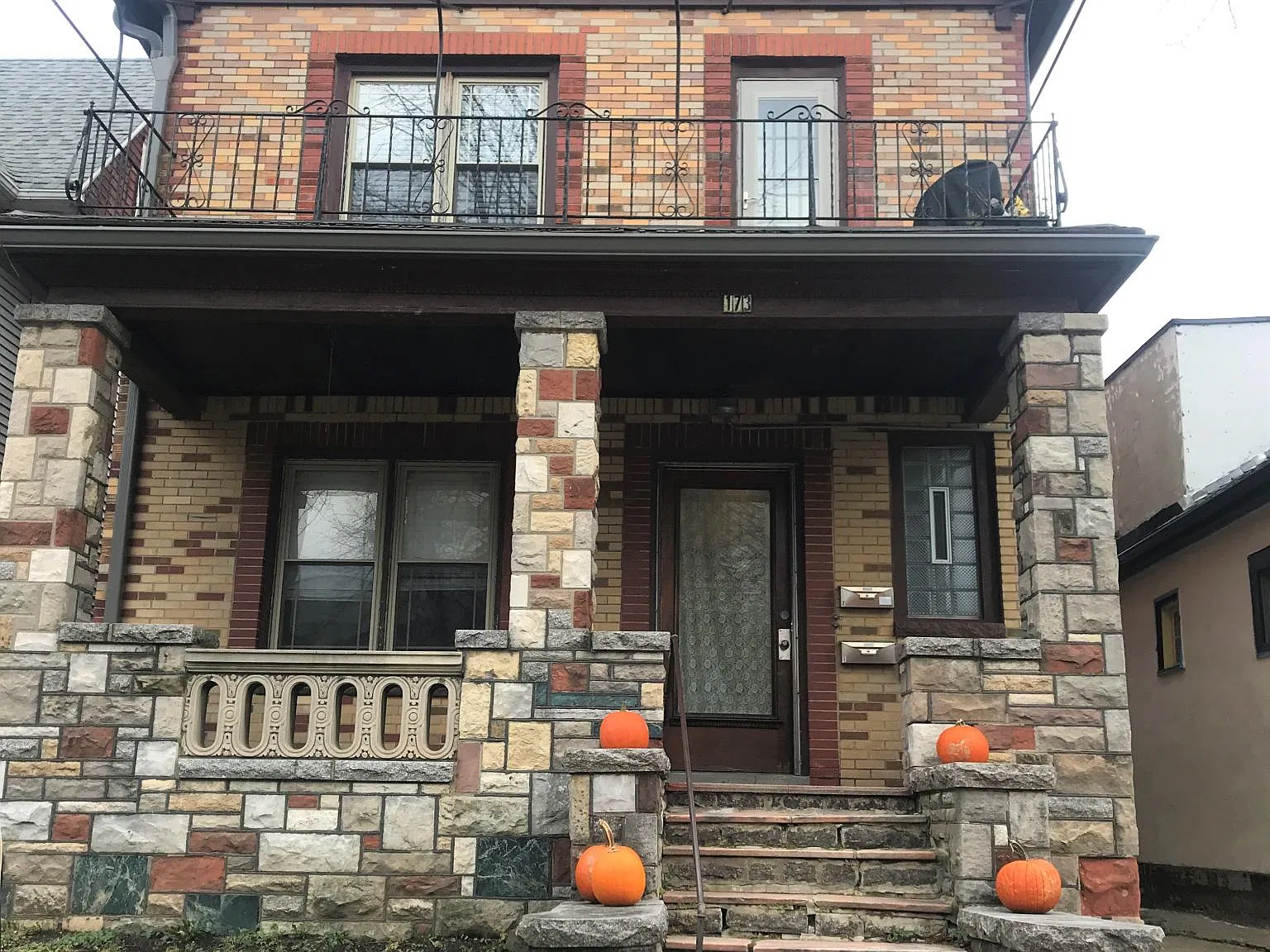 173 Fargo Ave — Photo 1
