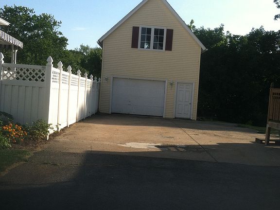 2-story garage 