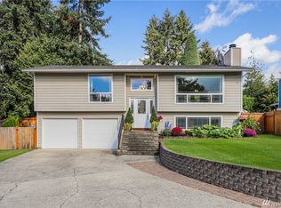 10927 156th Ct NE, Redmond, WA 98052