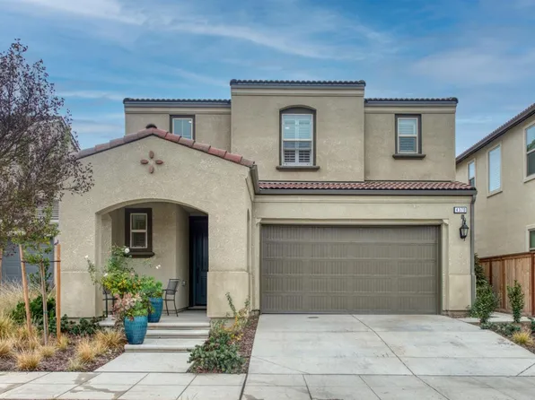 4370 Redrock Dr, Madera, CA 93636