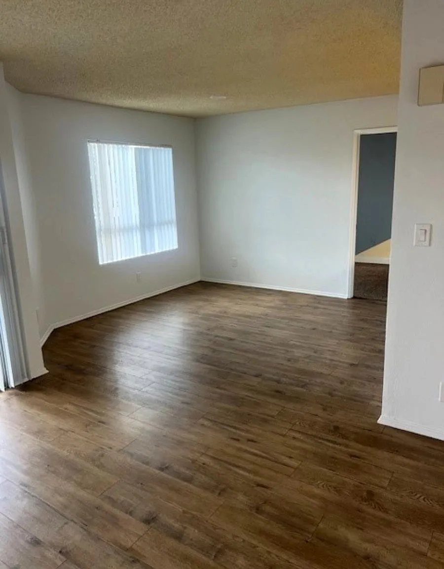 6767 Hayvenhurst Avenue — Photo 3