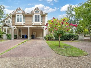 703 Marketview Ct, Fayetteville, NC 28301