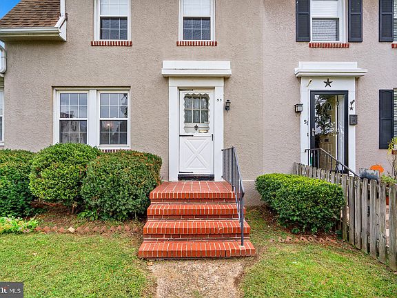 2nd image of 53 Admiral Blvd