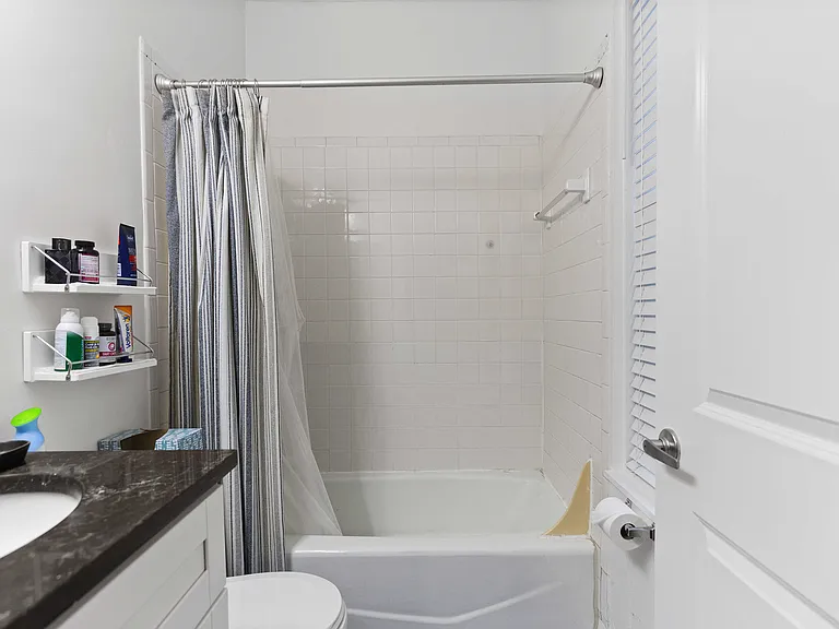 101 W Springfield St #1 — Photo 10