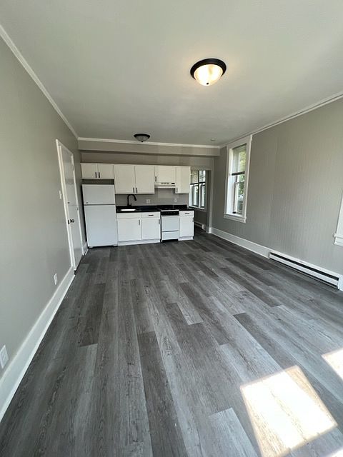 1st image of 405-406 Monroe St #9