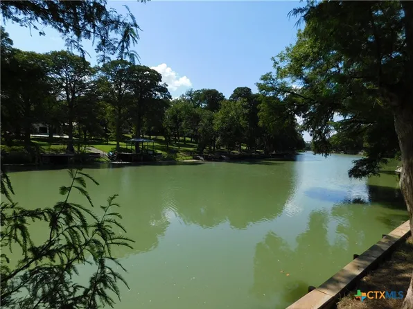 542 Cypress Rdg, Mc Queeney, TX 78123