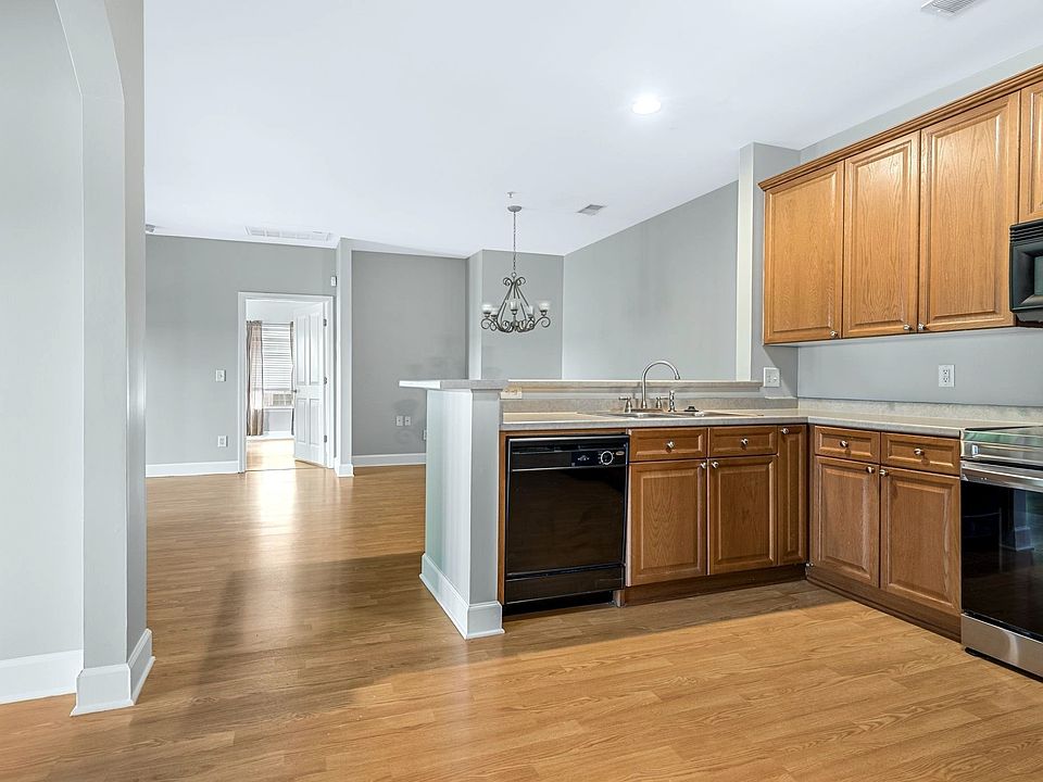 1st image of 7234 Althorp Way #7