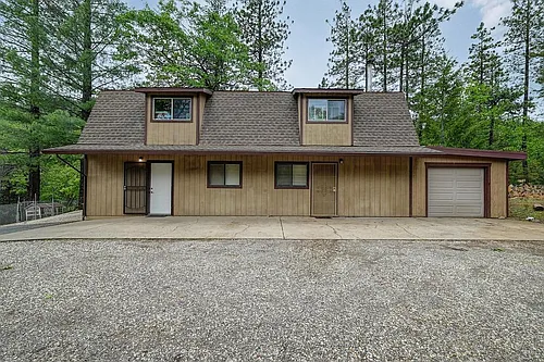 13463 Pine Cone Cir #B Photo 1