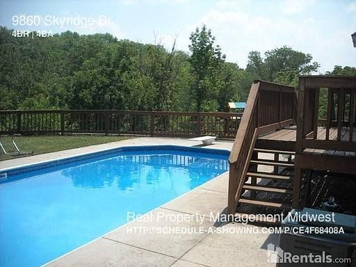 2nd image of 9860 Skyridge Dr