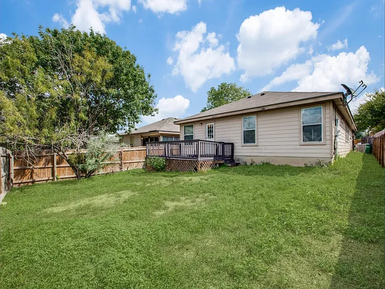 611 Granite Clf — Photo 11