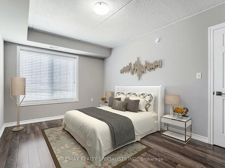 1460 Main St E #311 — Photo 15