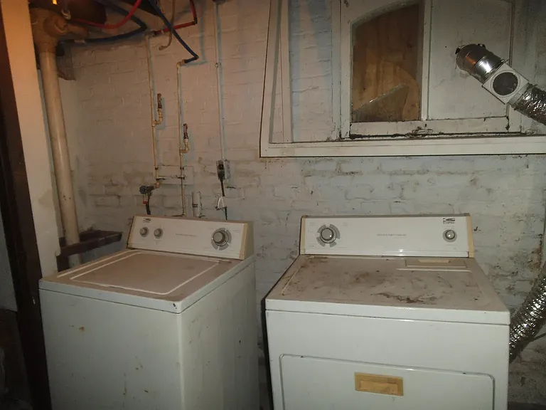 120 S Carolina St — Photo 35
