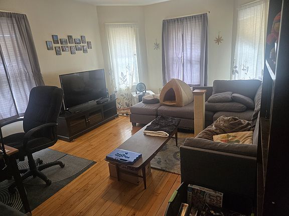 2nd image of 1161 Washington St Suite C
